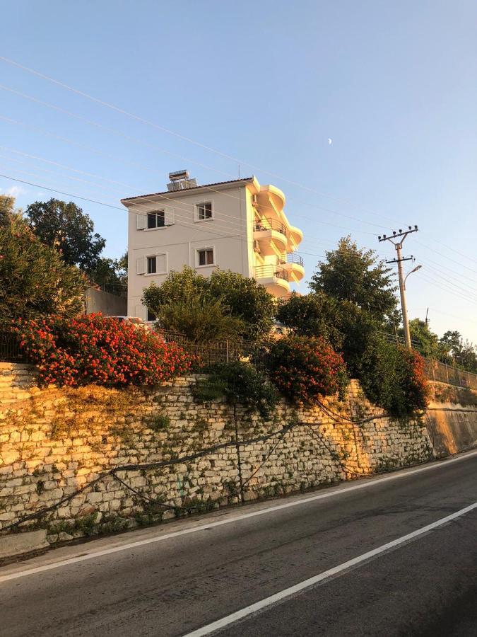 Apartments Vila Emiliano Borsh Kültér fotó