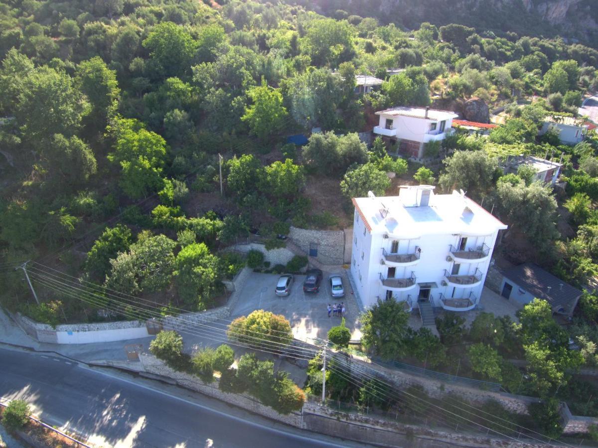 Apartments Vila Emiliano Borsh Kültér fotó